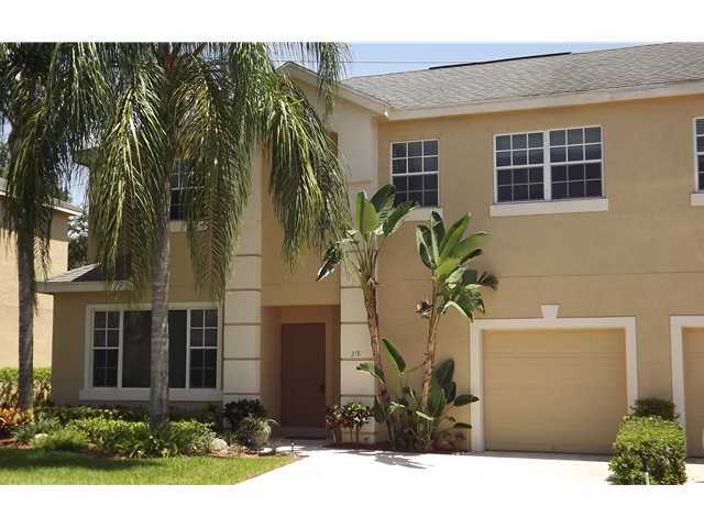 278 Laurel Oaks Way Jupiter, FL 33458 - Photo 1 of 25 Primary Photo