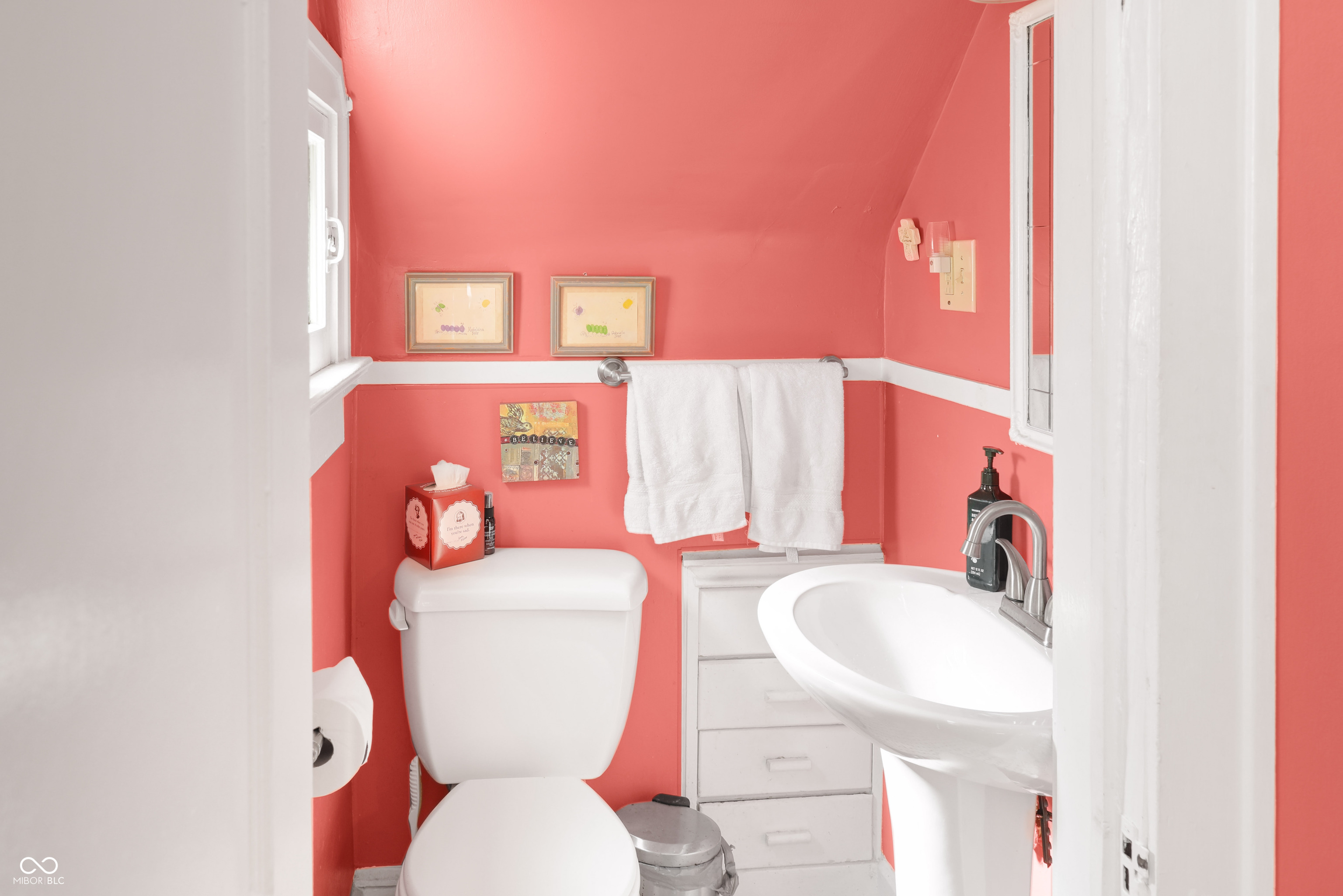 316 Berkley Road Indianapolis, IN 46208 - Photo 18 of 31 Gallery Image 18