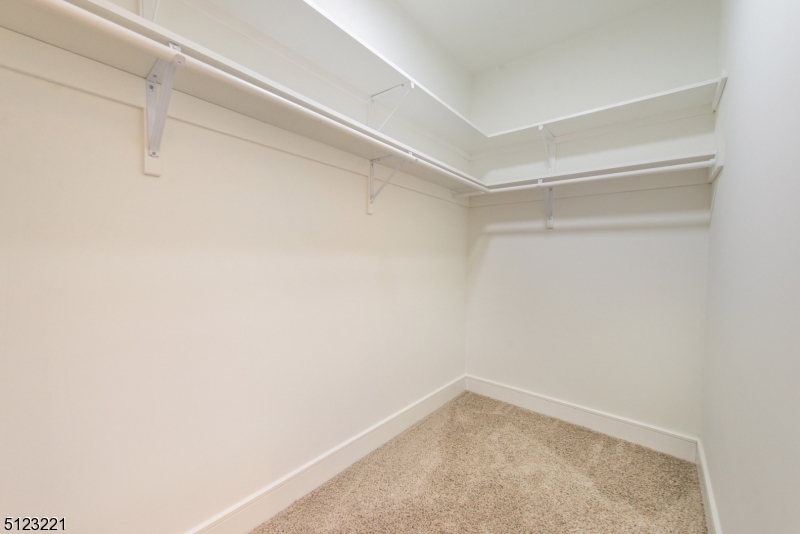 717 Preakness Avenue Wayne, NJ 07470 - Photo 11 of 19 a view of small space