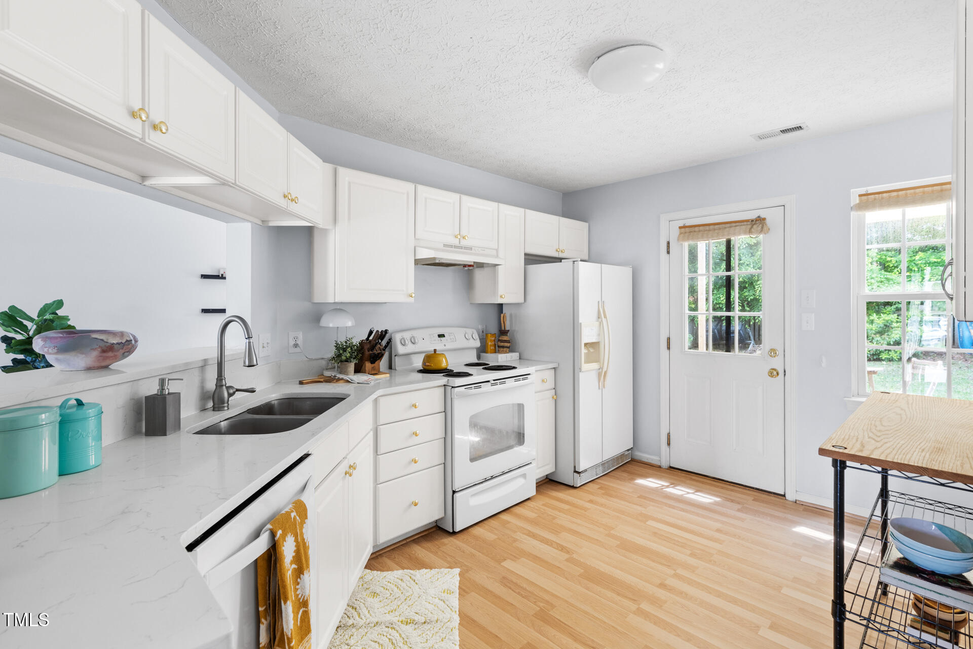 3634 Ranbir Drive Durham, NC 27713 - Photo 12 of 27 012