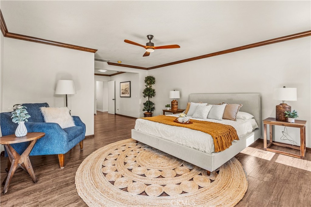 8841 Gardena Way Lakeside, CA 92040 - Photo 23 of 41 Spacious master suite with sitting area