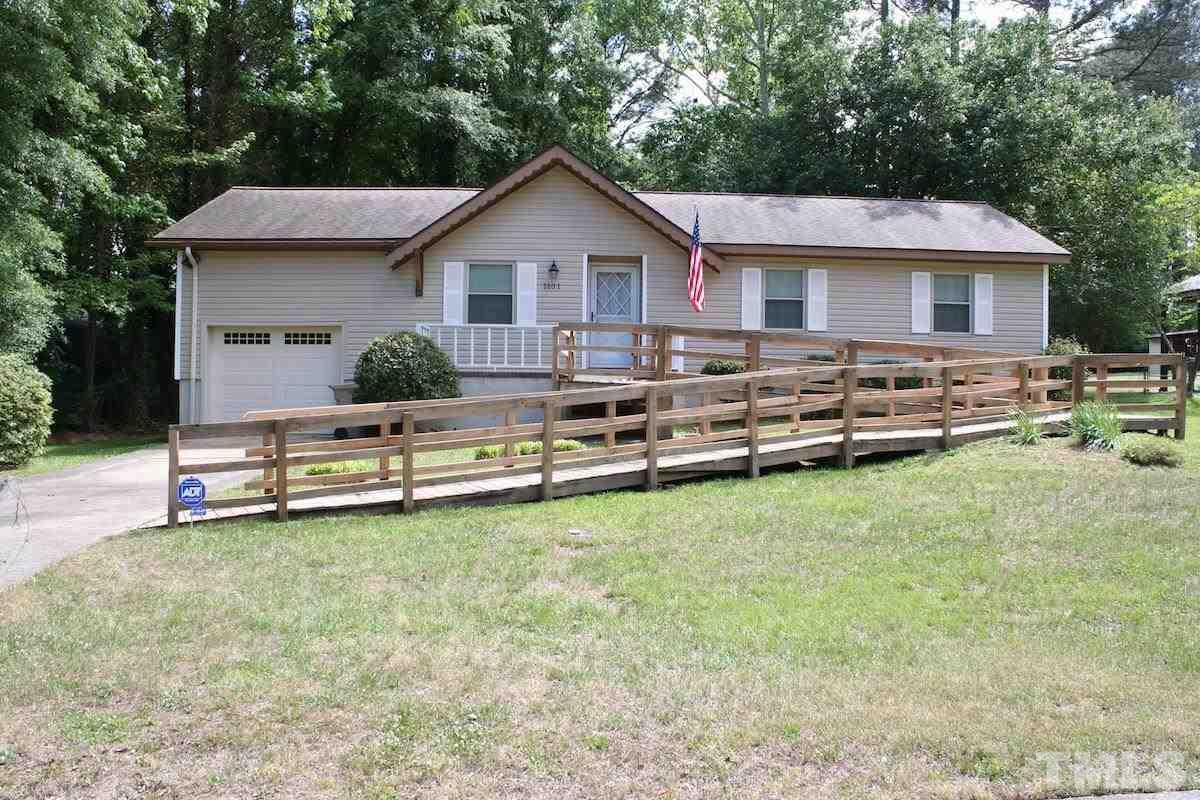 1101 Cranston Road Garner, NC 27529 - Photo 2 of 11