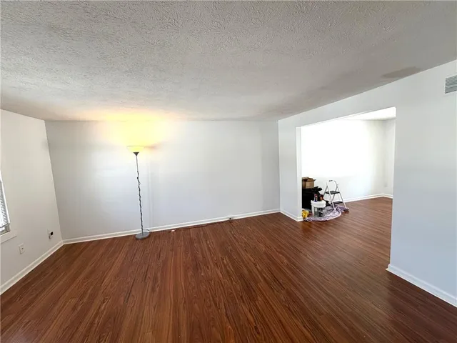 $1,550 | 242 Quail Run Road, Venetia, PA 15367