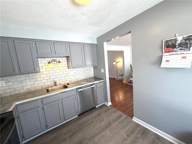 $1,550 | 242 Quail Run Road, Venetia, PA 15367