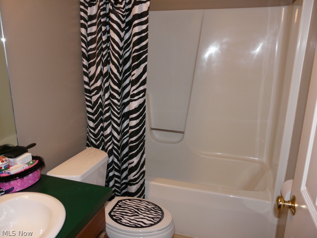 24690 Maple Ridge Road Westlake, OH 44145 - Photo 15 of 21 Gallery Image 15