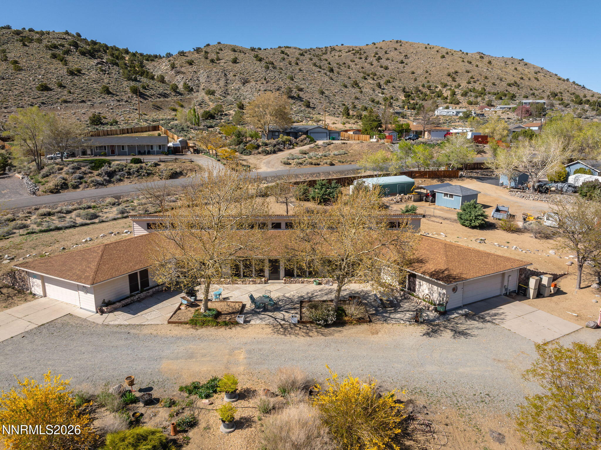 11995 Fir Drive Reno, NV 89506 - Photo 6 of 46 06