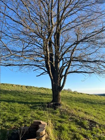 $275,000 | 3992 Center Road, Madison, NY 13402