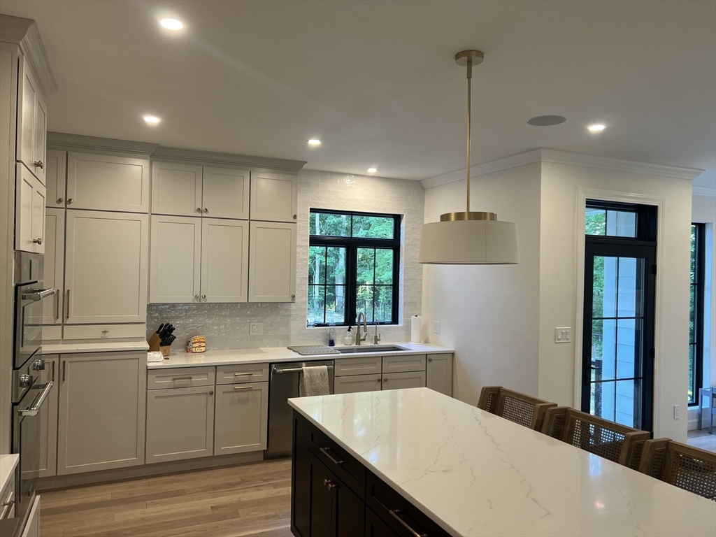 52 Round Farm Road Rehoboth, MA 02769 - Photo 4 of 12