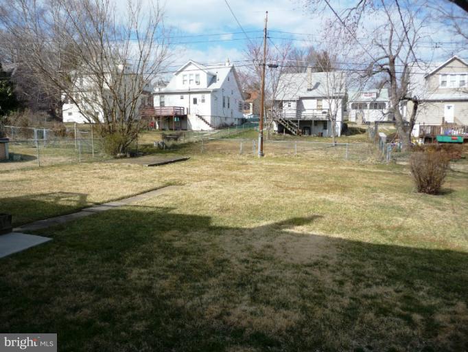 4506 Raspe Avenue Baltimore, MD 21206 - Photo 5 of 24 Exterior (Rear)
