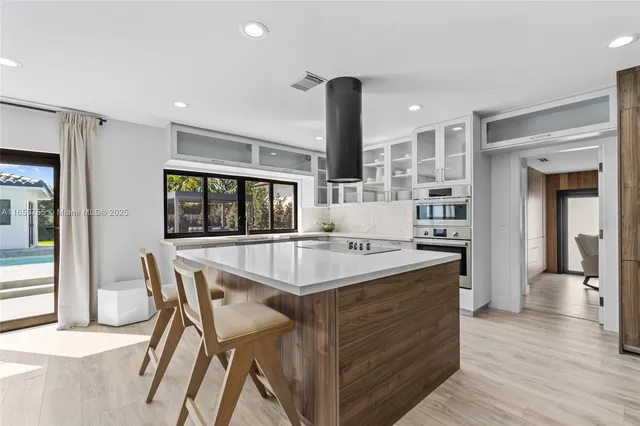 $6,900,000 | 116 West 1st Court, Miami Beach, FL 33139