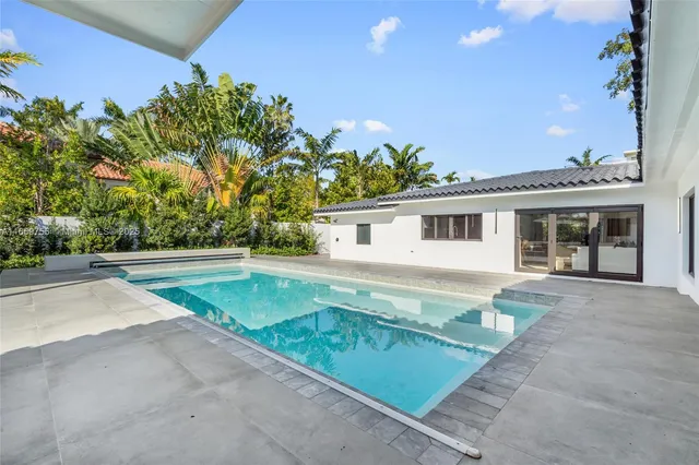 $6,900,000 | 116 West 1st Court, Miami Beach, FL 33139