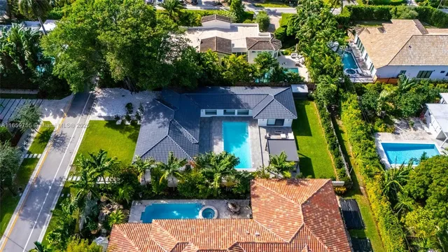 $6,900,000 | 116 West 1st Court, Miami Beach, FL 33139