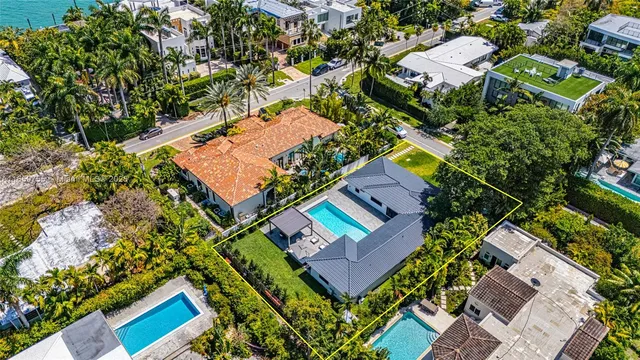$6,900,000 | 116 West 1st Court, Miami Beach, FL 33139