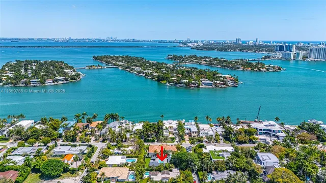 $6,900,000 | 116 West 1st Court, Miami Beach, FL 33139
