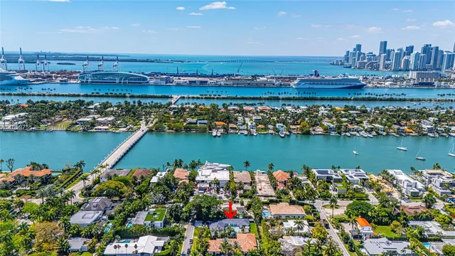 $6,900,000 | 116 West 1st Court, Miami Beach, FL 33139
