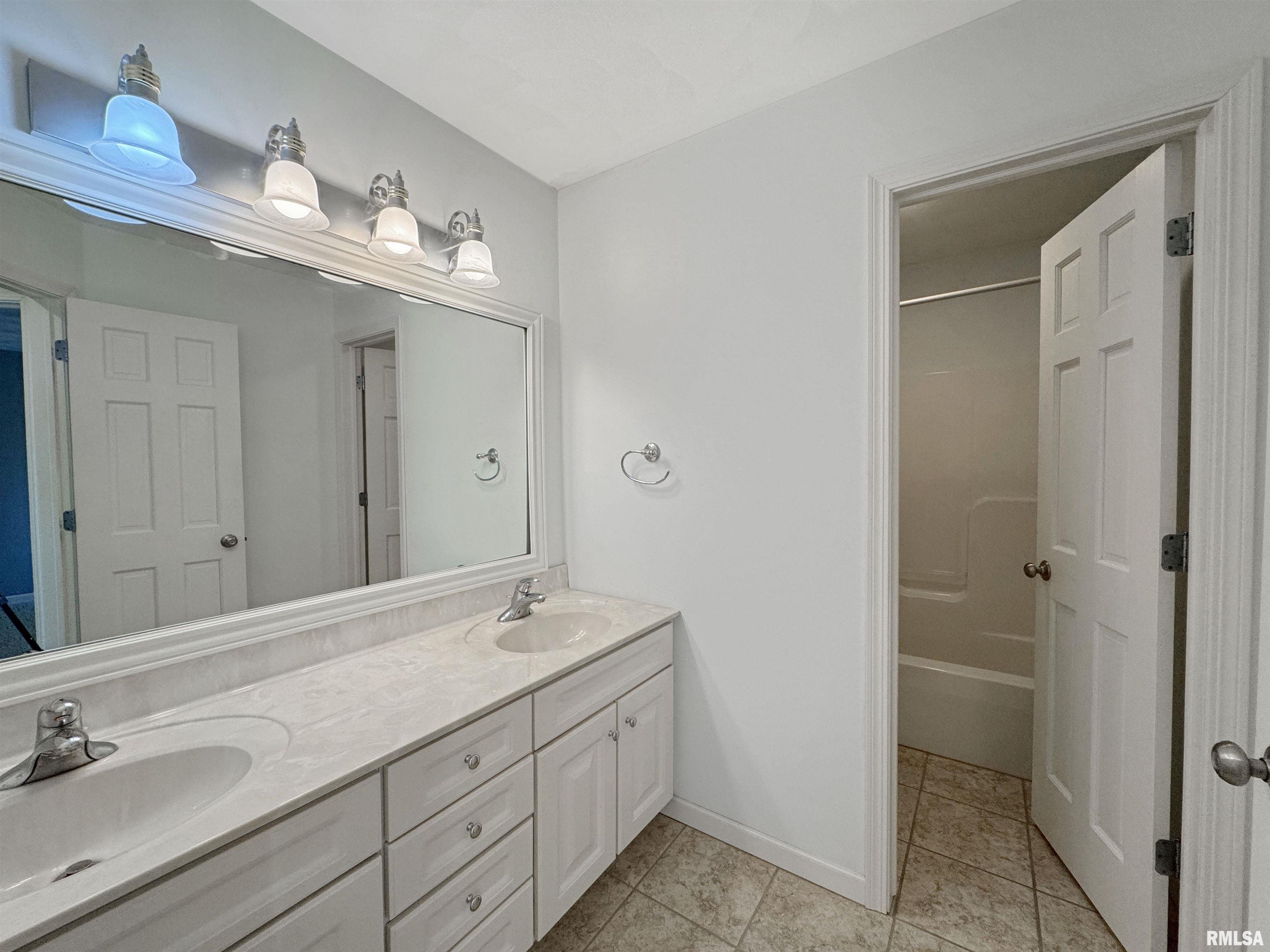 1968 Chestnut Lane Washington, IL 61571 - Photo 43 of 66