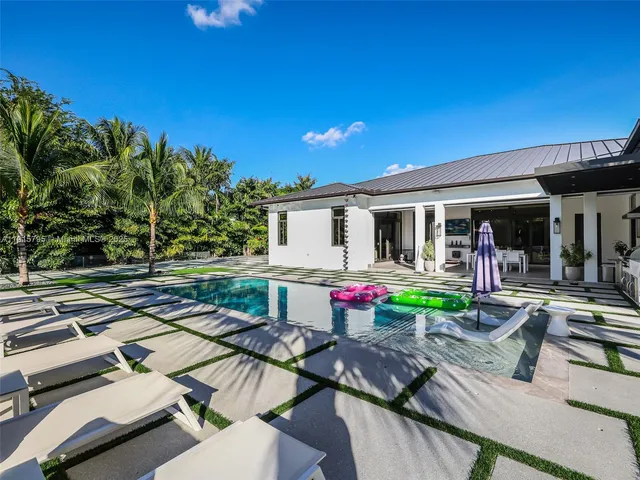 $26,500 | 250 Northwest 129th Avenue, Miami, FL 33182