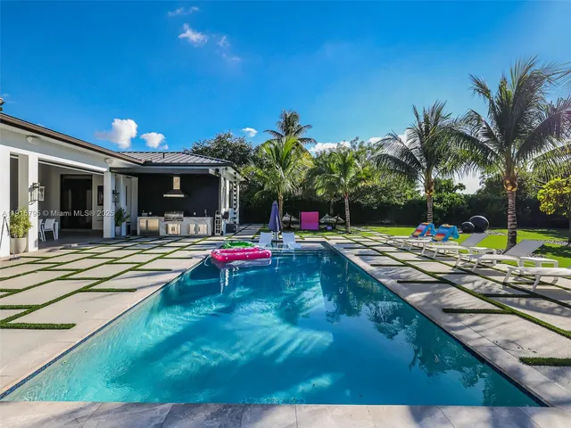 $26,500 | 250 Northwest 129th Avenue, Miami, FL 33182