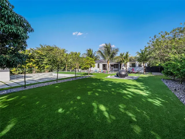 $26,500 | 250 Northwest 129th Avenue, Miami, FL 33182