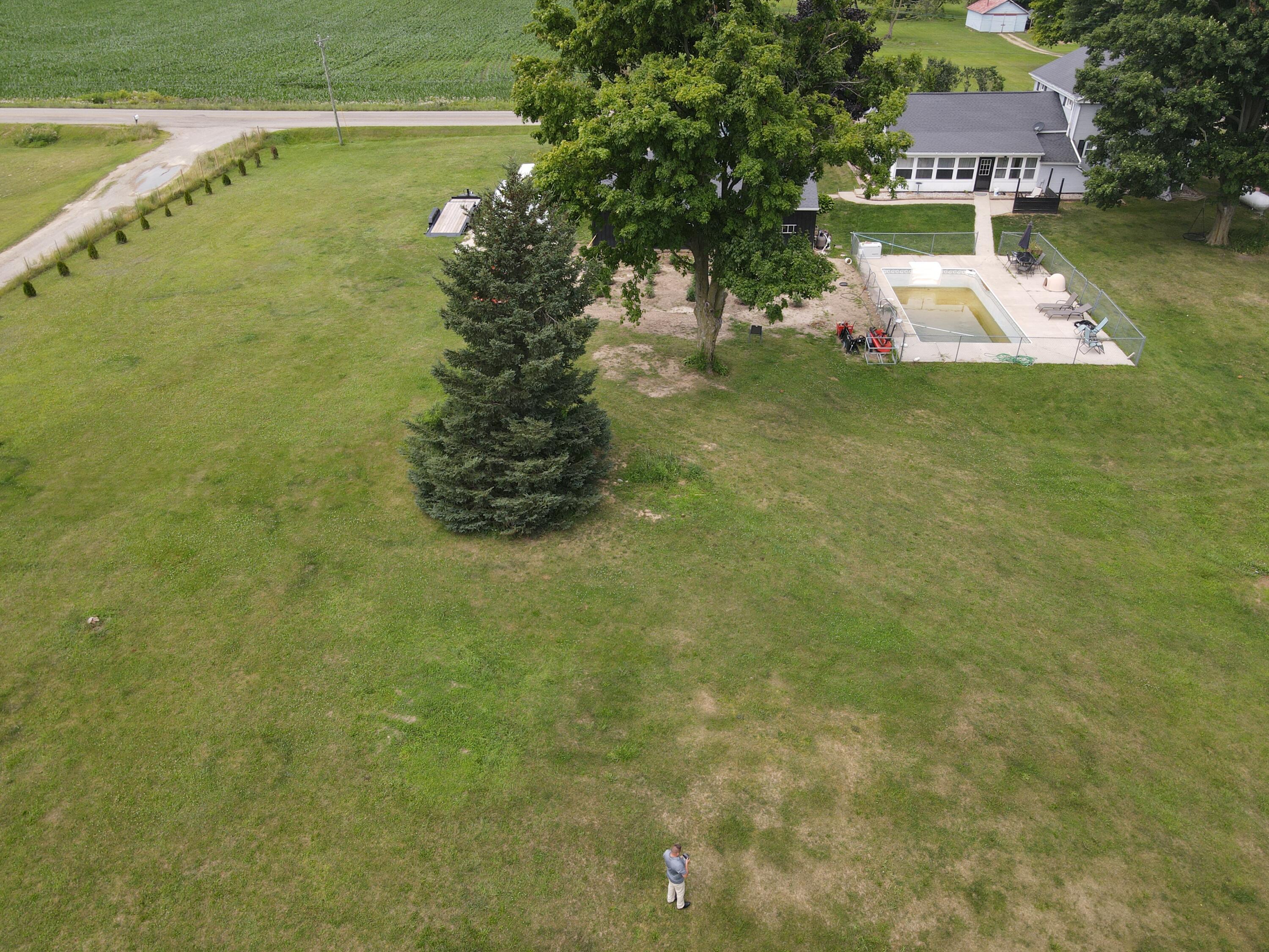 8731 Beecher Road Pittsford, MI 49271 - Photo 48 of 61 dji_fly_20240708_145156_456_172046473515