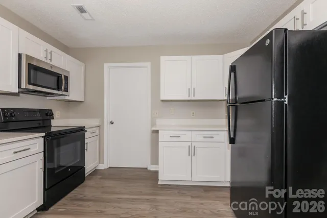 $1,830 | 7516 Swedish Ivy Lane, Charlotte, NC 28227