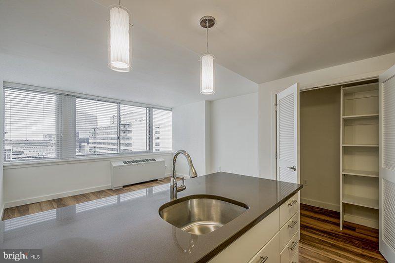 2200 Benjamin Franklin Parkway, Unit 2BE0812 Philadelphia, PA 19130 - Photo 18 of 18