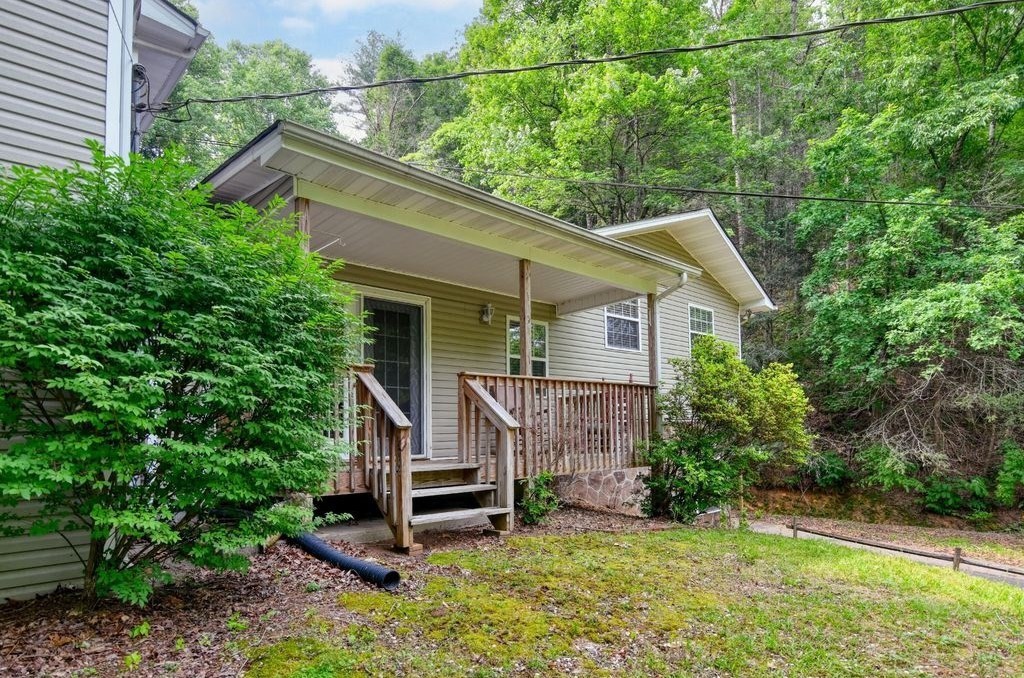 3480 Lost Branch Road Sevierville, TN 37862 - Photo 3 of 52