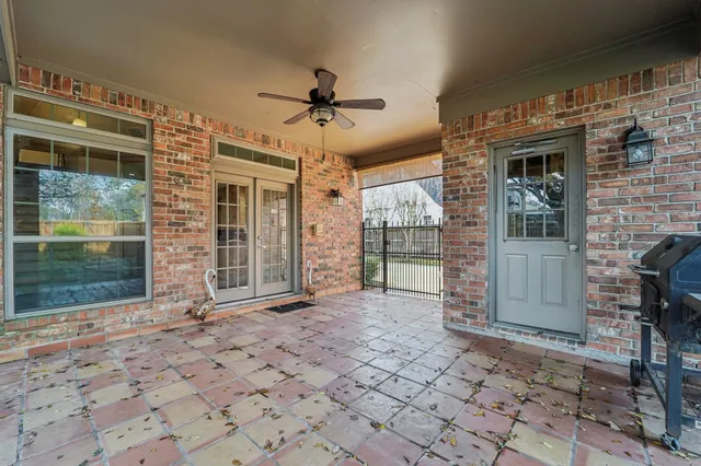 $535,000 | 14515 Wisteria Hollow Lane, Houston, TX 77062