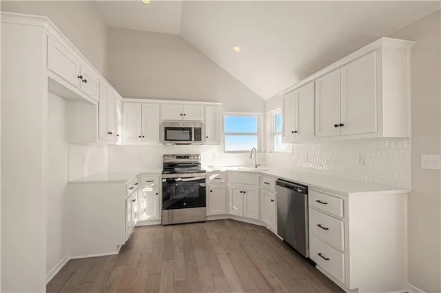 $399,900 | 1209 Noah's Lane, Kearney, MO 64060