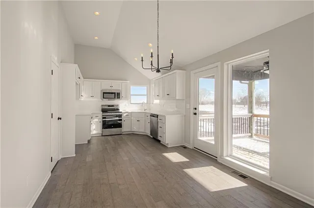 $399,900 | 1209 Noah's Lane, Kearney, MO 64060