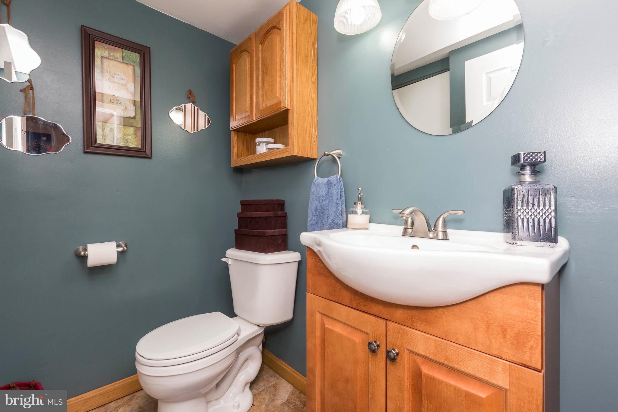 5303 Balistan Road Baltimore, MD 21237 - Photo 18 of 26 Bath