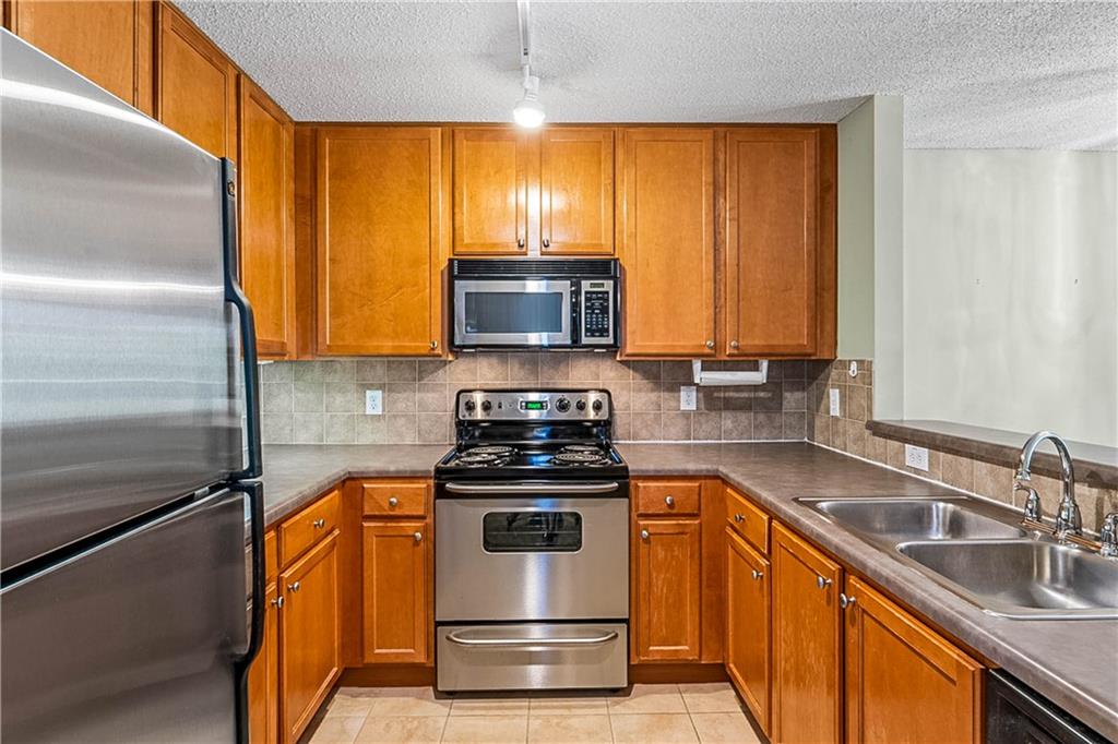 3650 Ashford Dunwoody Road Northeast, Unit 924 Atlanta, GA 30319 - Photo 16 of 19