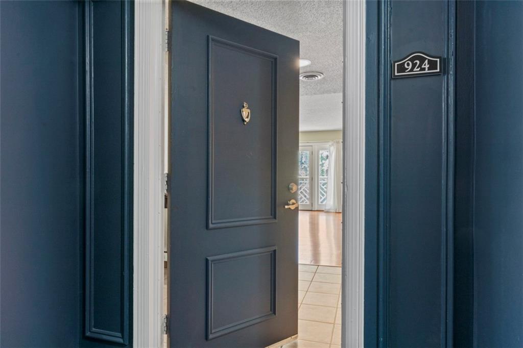 3650 Ashford Dunwoody Road Northeast, Unit 924 Atlanta, GA 30319 - Photo 4 of 19
