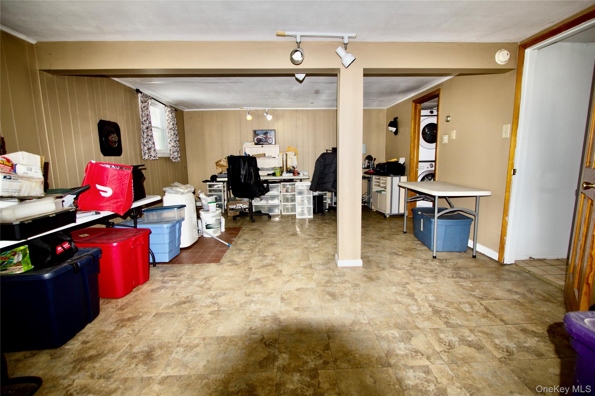 182 Downing Road Pleasant Valley, NY 12569 - Photo 16 of 29