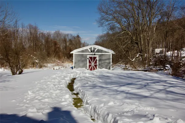 $430,000 | 182 Downing Road, Pleasant Valley, NY 12569