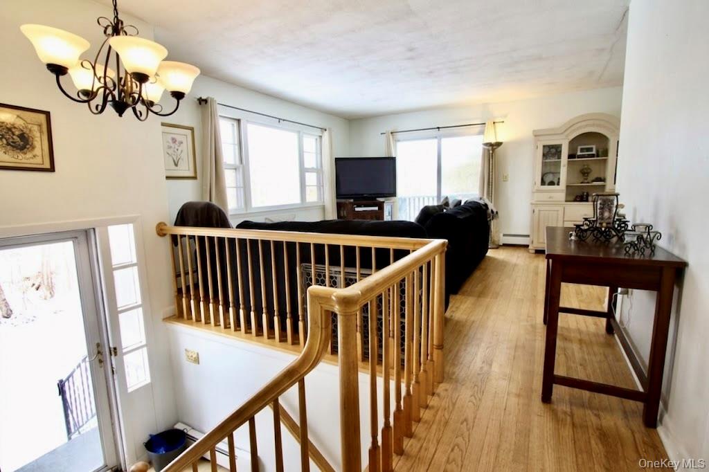 182 Downing Road Pleasant Valley, NY 12569 - Photo 6 of 29