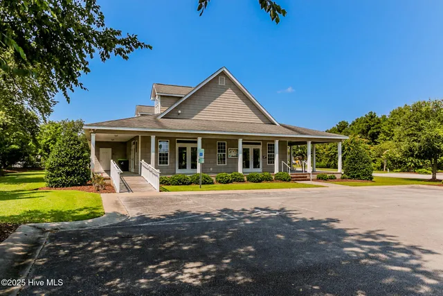 $2,700 | 1202 Woods Court, Morehead City, NC 28557
