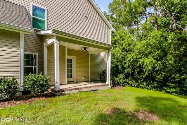 $2,700 | 1202 Woods Court, Morehead City, NC 28557