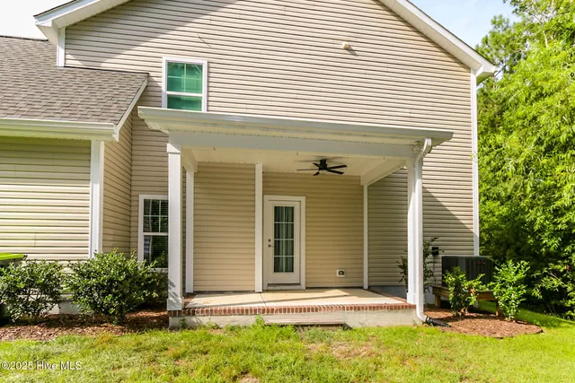 $2,700 | 1202 Woods Court, Morehead City, NC 28557