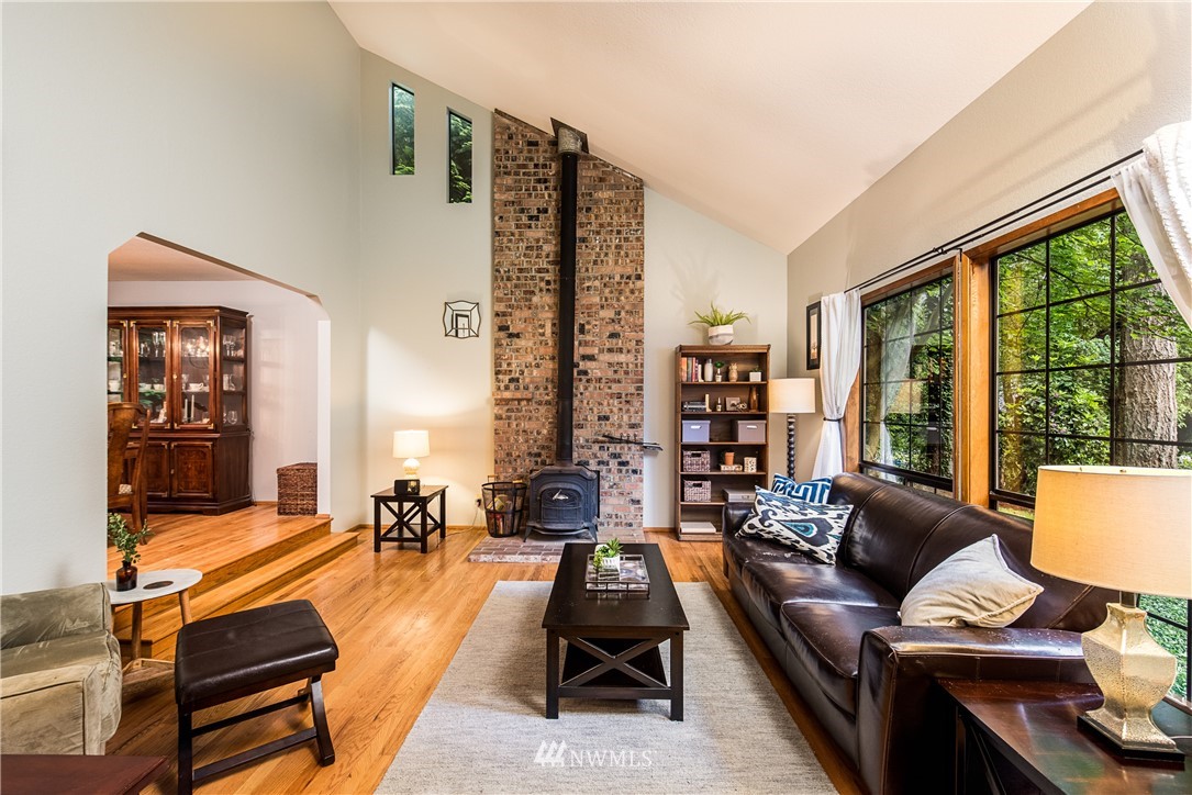 20925 30th Drive Southeast Bothell, WA 98021 - Photo 2 of 21