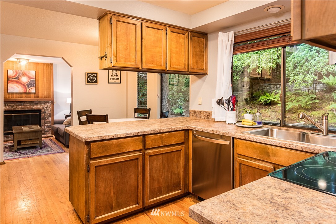 20925 30th Drive Southeast Bothell, WA 98021 - Photo 13 of 21