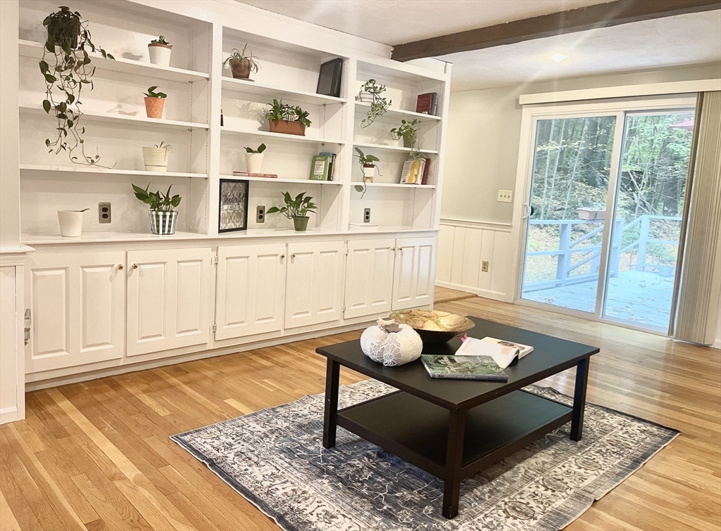 42 Jackson Drive Acton, MA 01720 - Photo 12 of 39 a living room with furniture