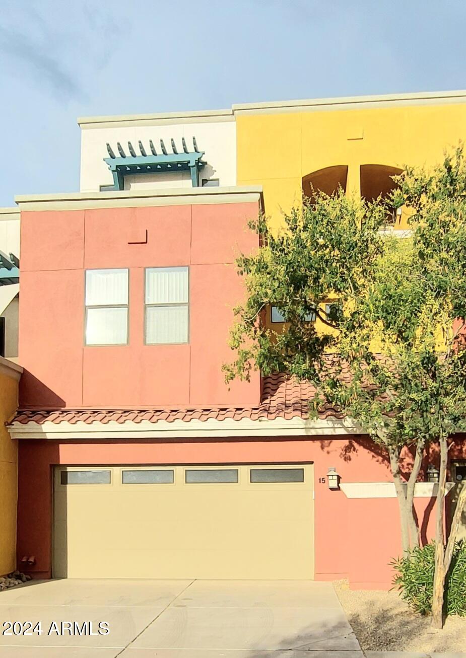 123 North Washington Street, Unit 15 Chandler, AZ 85225 - Photo 2 of 9 Back