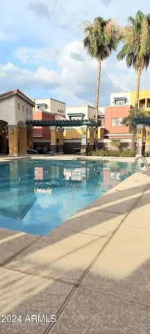 $2,825 | 123 North Washington Street, Unit 15, Chandler, AZ 85225