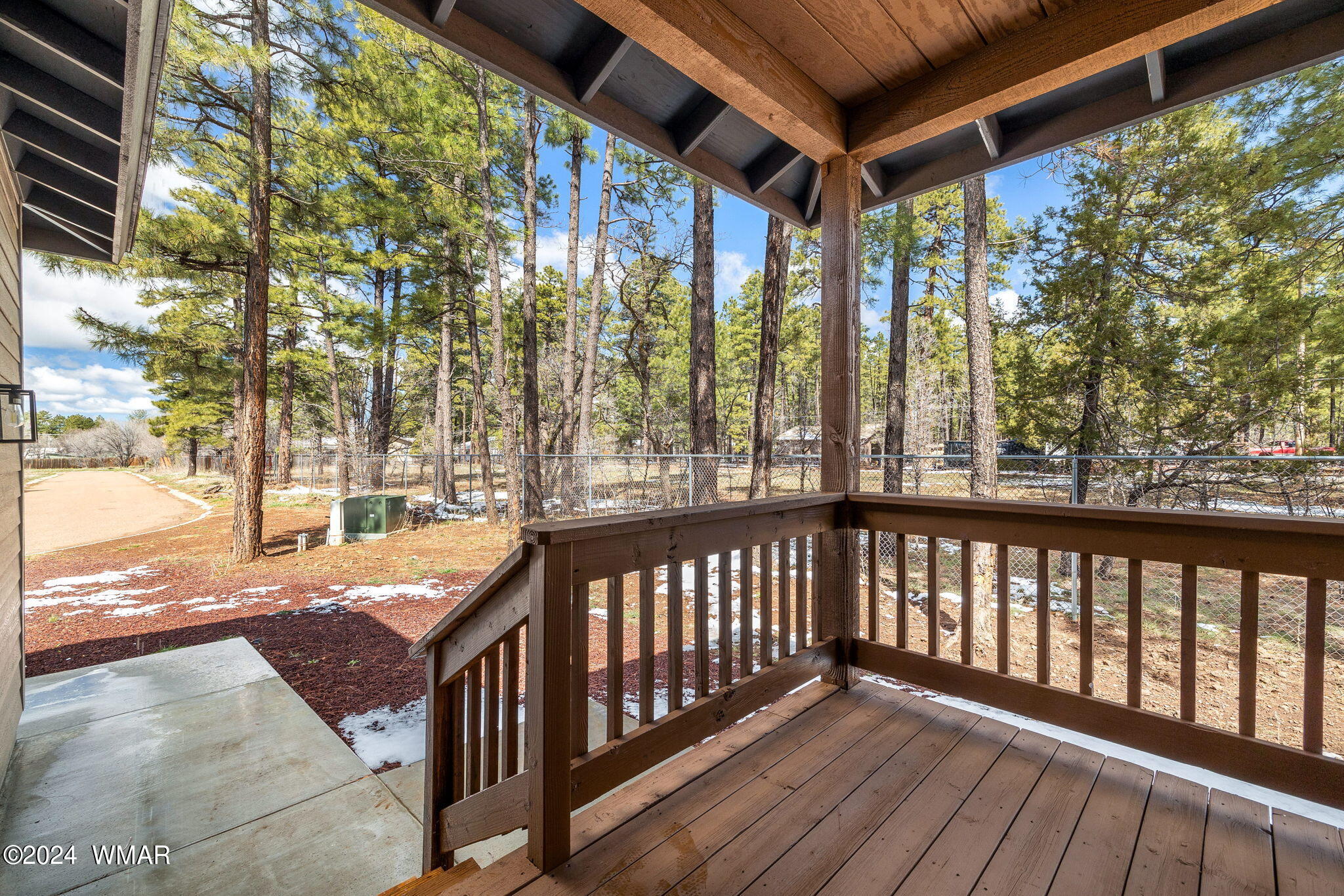 469 Megans Loop Lakeside, AZ 85929 - Photo 4 of 37 469MegansLp-PinetopLakeside-AZ-4