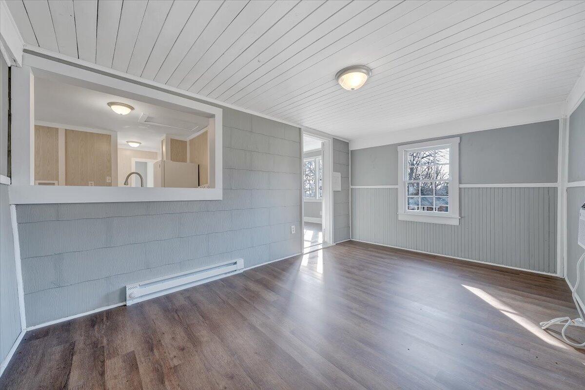 935 Myrtle Road Martinsville, VA 24112 - Photo 13 of 29 13-MIB09635