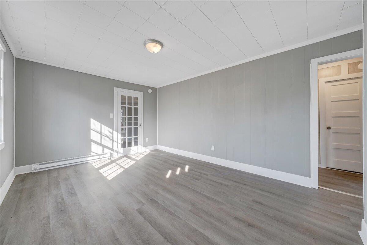 935 Myrtle Road Martinsville, VA 24112 - Photo 2 of 29 02-MIB09626