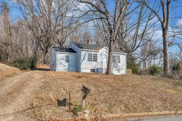 $105,000 | 935 Myrtle Road, Martinsville, VA 24112