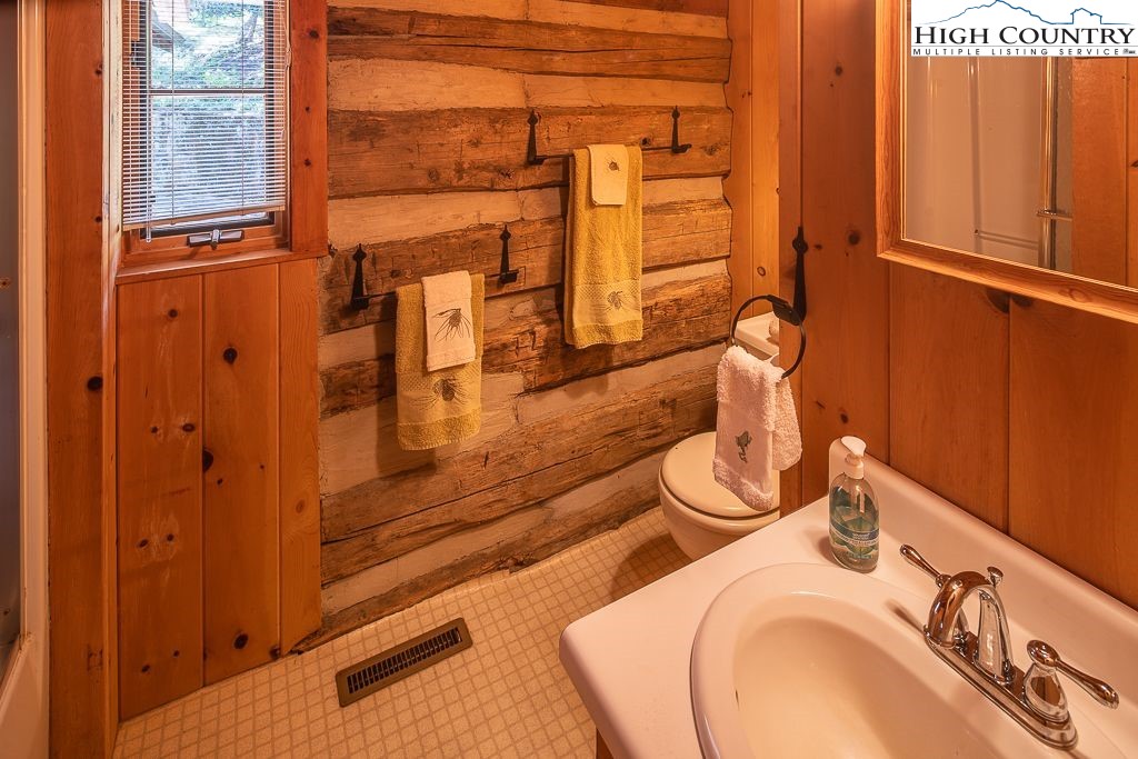 444 Chinquapin Ridge Road Scottville, NC 28672 - Photo 30 of 50 Gallery Image 30