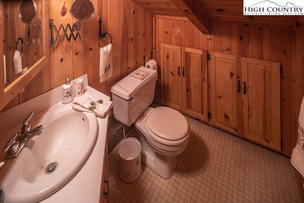444 Chinquapin Ridge Road Scottville, NC 28672 - Photo 37 of 50 Gallery Image 37